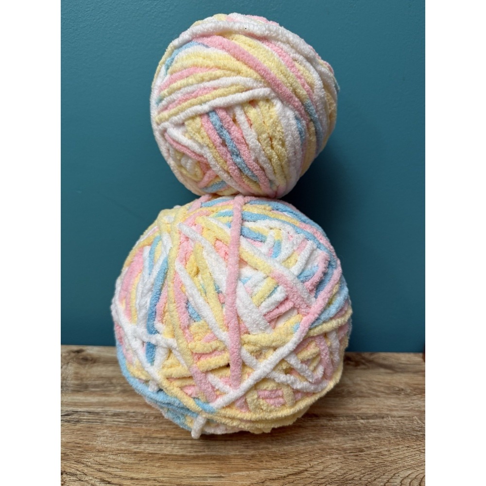 Bernat Baby Blanket Yarn Pitter Patter Variegated Bulk 19.8oz Yellow Pink Blue🧶